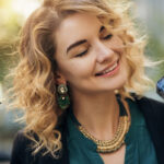 Smartwatche dla seniora – czym powinny się charakteryzować